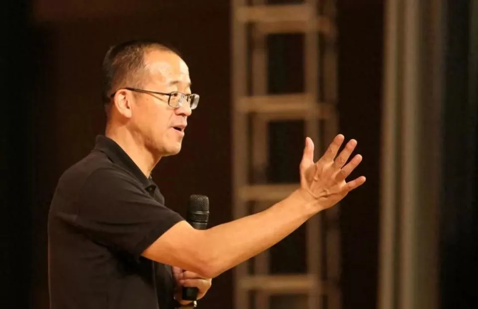 董宇辉搞不定的，俞敏洪想试试看能不能成
